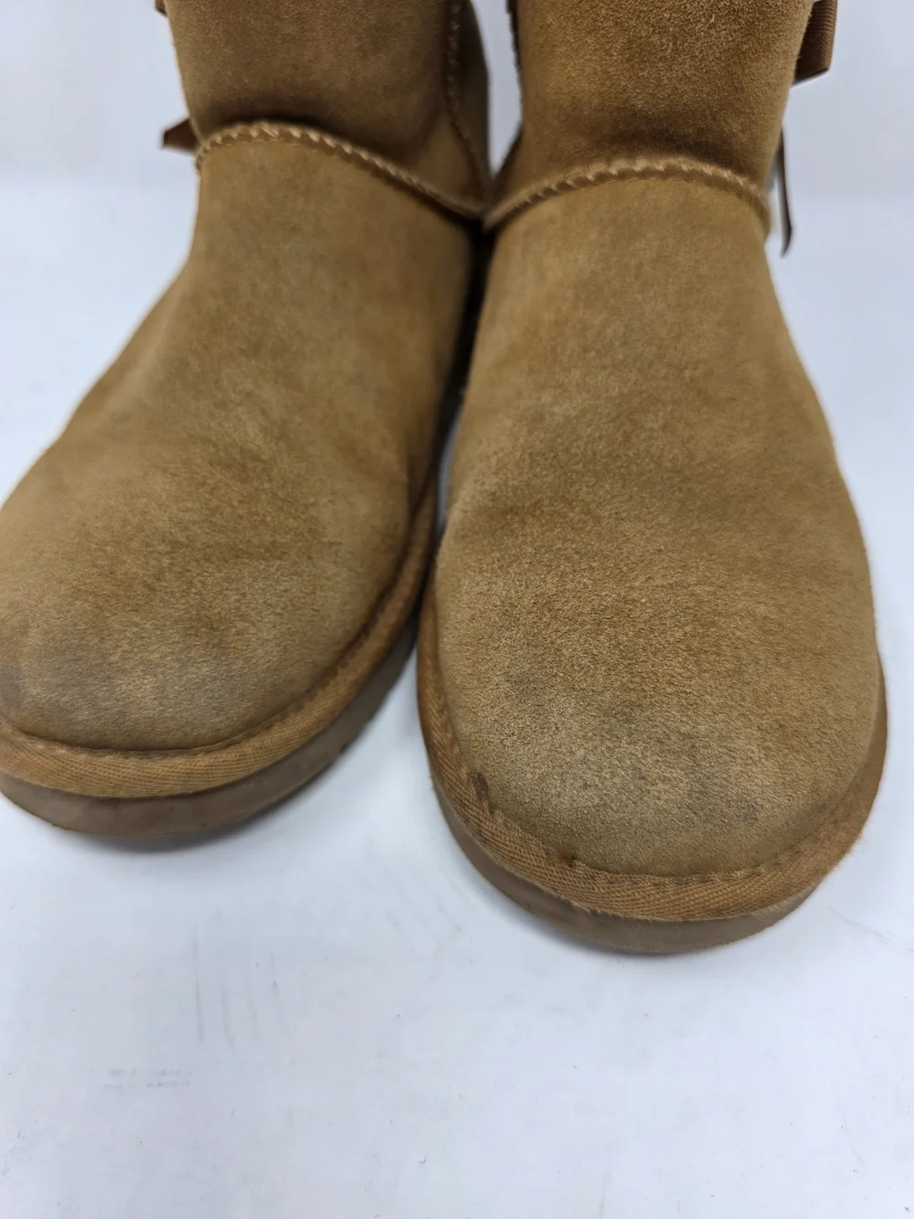 Koolaburra by UGG Victoria Short Boots Womens 9 Chestnut Brown Suede Bows